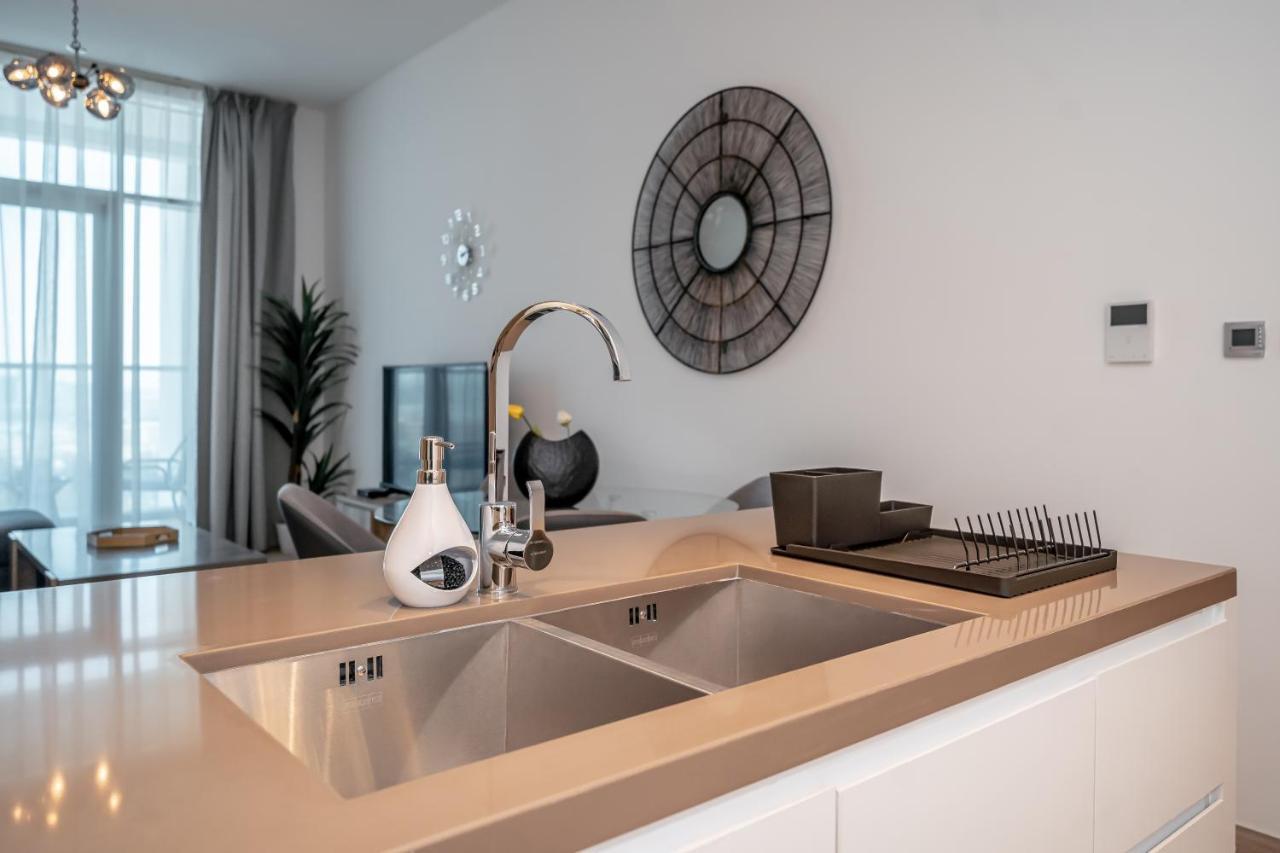 Higuests - Gorgeous Close To Jbr Appartement